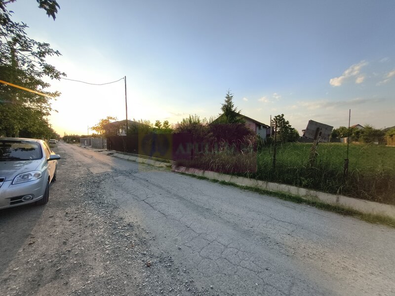 Teren cu acces facil la toate utilitatile langa Bucuresti
